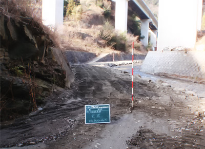 塩崎組の工事写真　完成有　施砂第105号の1🉂加茂川水系（砂）市倉川砂防施設工事